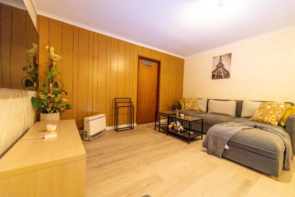 Postel nebo postele na pokoji v ubytování Cooma Guest House