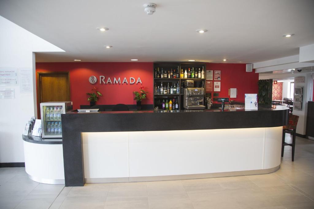 Ramada Cambridge - Resim 36