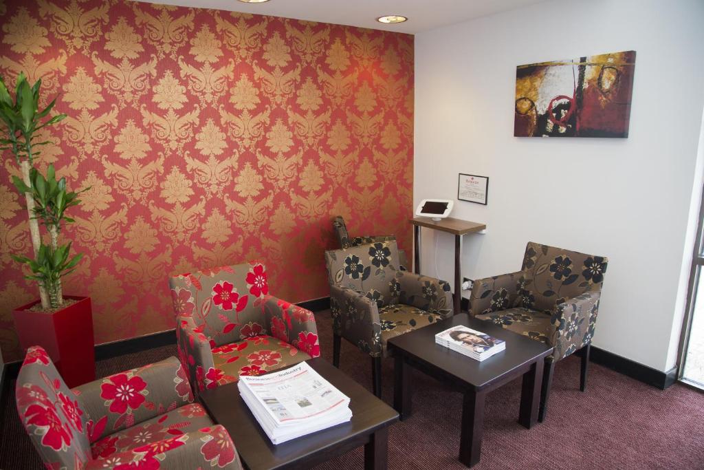 Ramada Cambridge - Resim 30