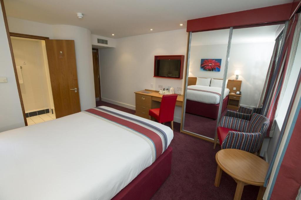 Ramada Cambridge - Resim 31