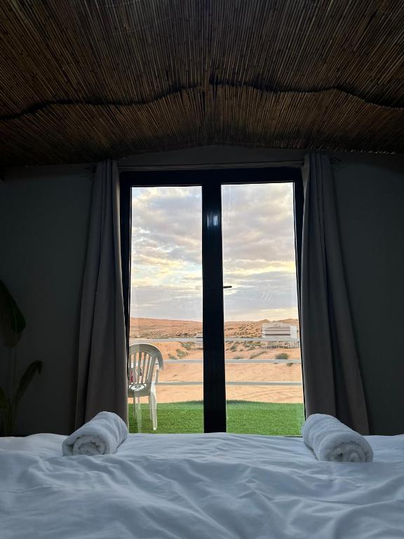 Postel nebo postele na pokoji v ubytování Royal desert camp