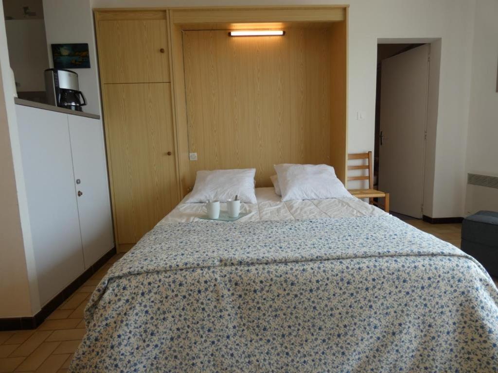 Posteľ alebo postele v izbe v ubytovaní Appartement bord de mer à Notre Dame de Monts - 38m², 4 pers, animaux admis - FR-1-540-250