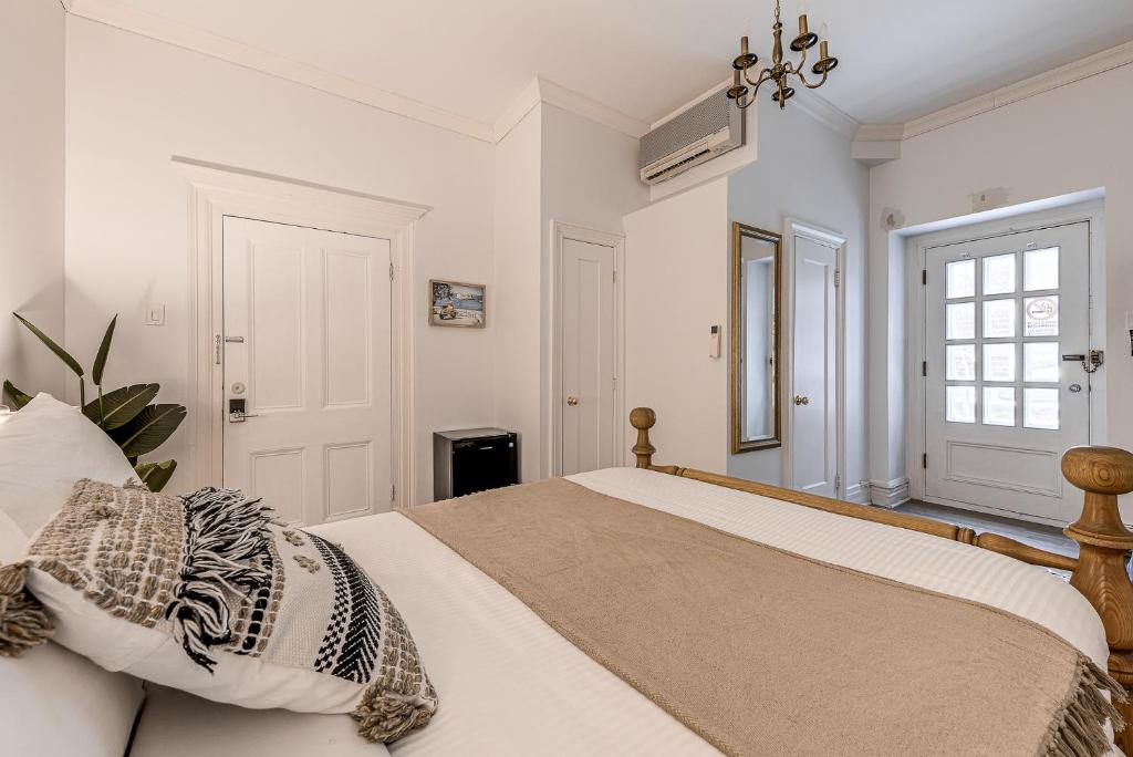 North House - Auberge La Chouette Hôtel Automatisé - Resim 18