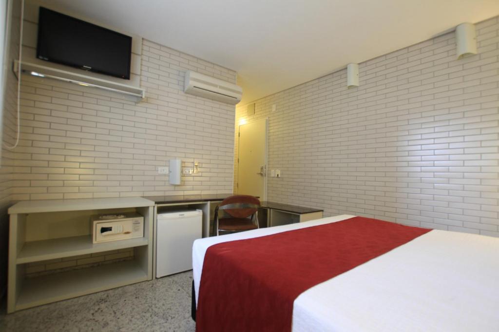  Hotel Confiance Batel