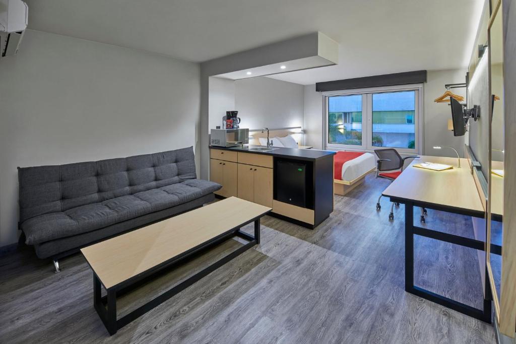 Posezení v ubytování City Express by Marriott Veracruz