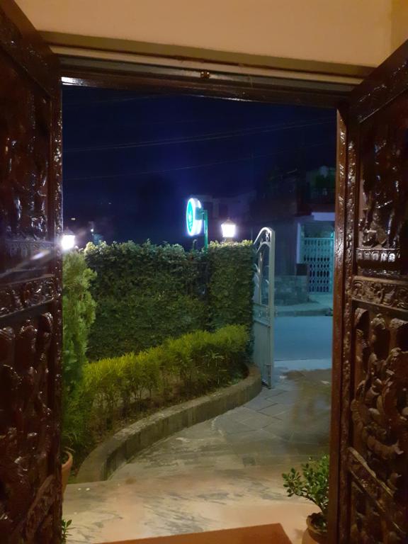 Imagem da galeria de Hotel Vibe by Solitary em Pokhara