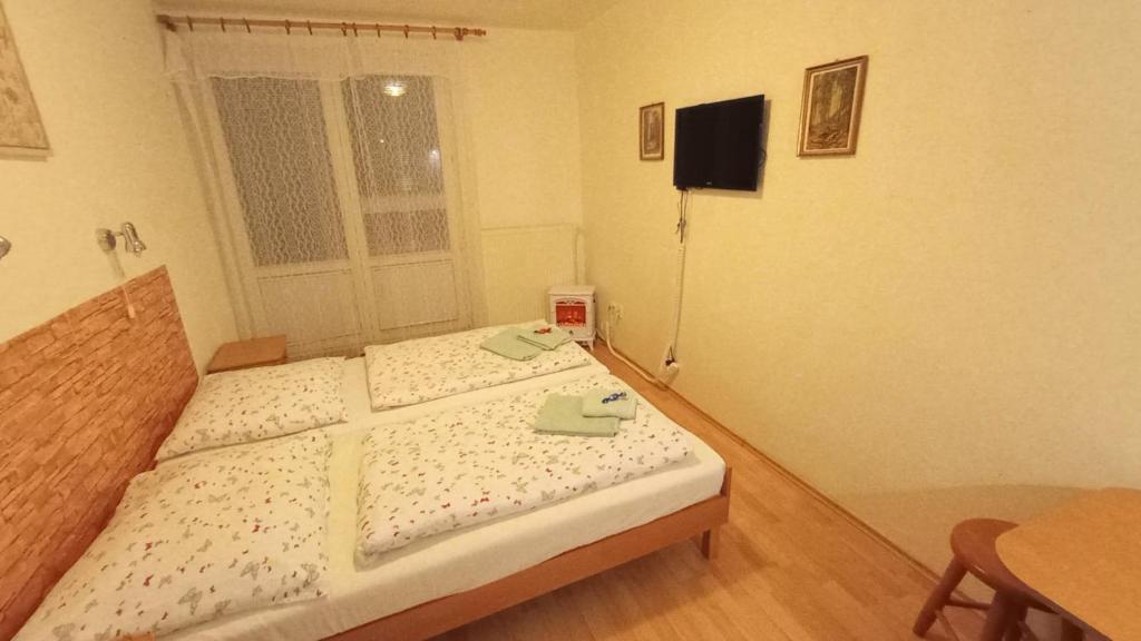 HannaH - Relax dom pod orechom - 2i rodinné štúdio so zdieľanou kuchyňou - Housity