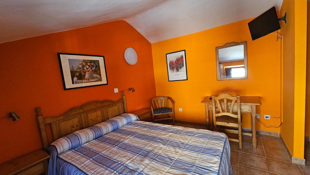 HOSTAL ALBE - 9