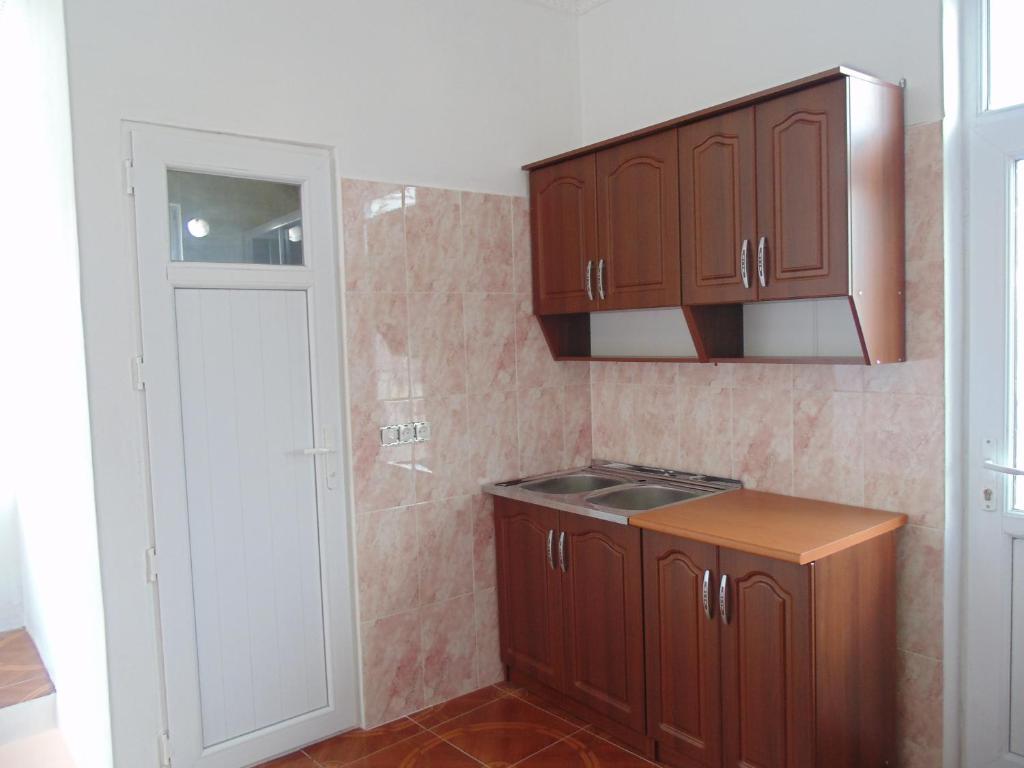 Apartment Merabi - One-Bedroom Apartment