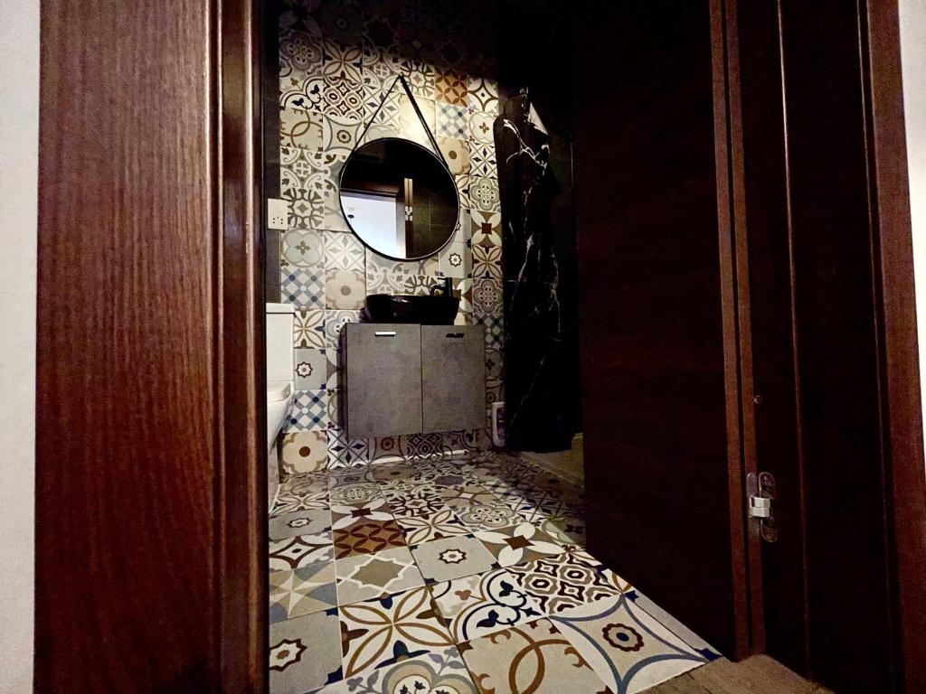 Postel nebo postele na pokoji v ubytování Airport Accommodation Bedroom with your own private Bathroom Self Check In and Self Check Out Air-condition Included