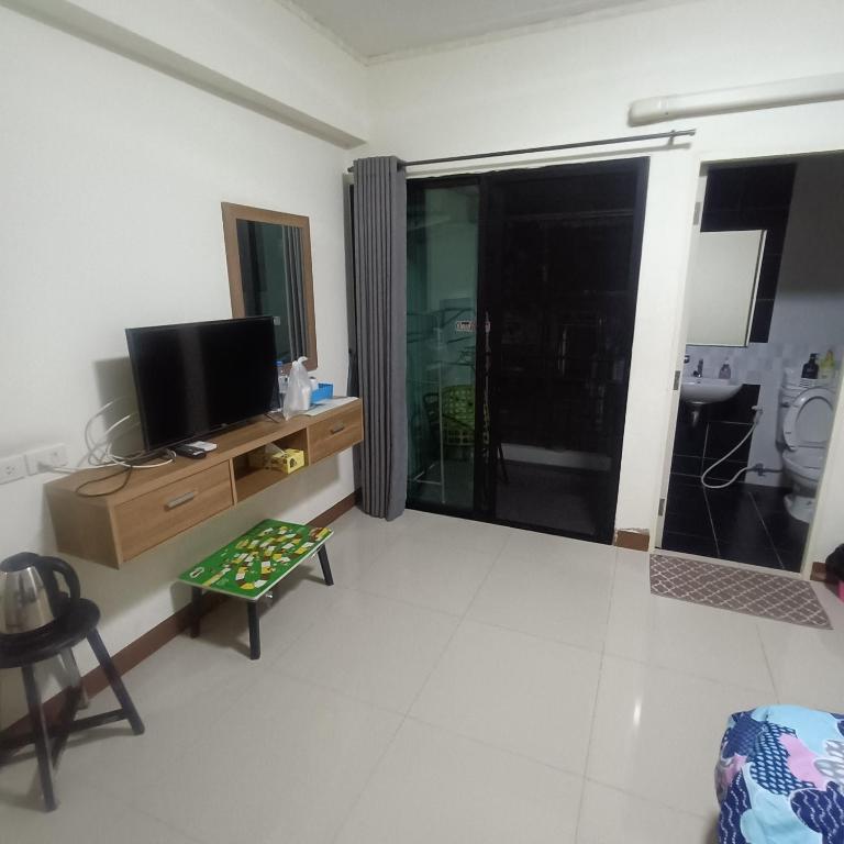 PA House Apartment - 16