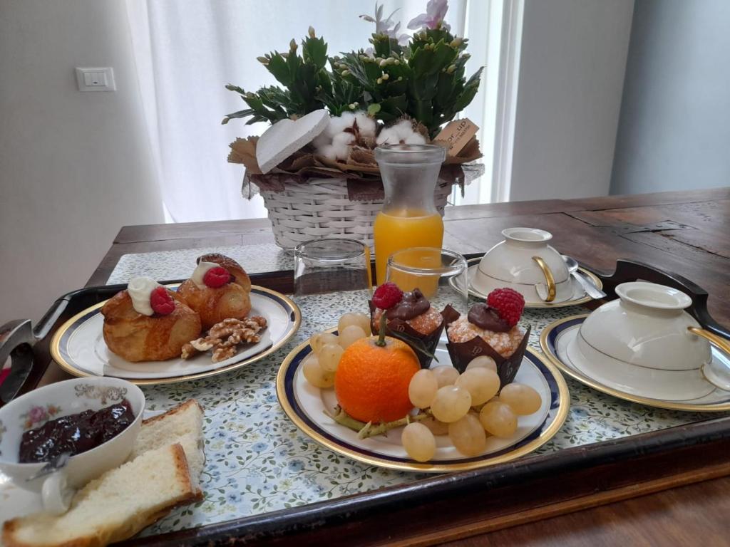 Jedlo v ubytovaní bed & breakfast alebo blízkom okolí