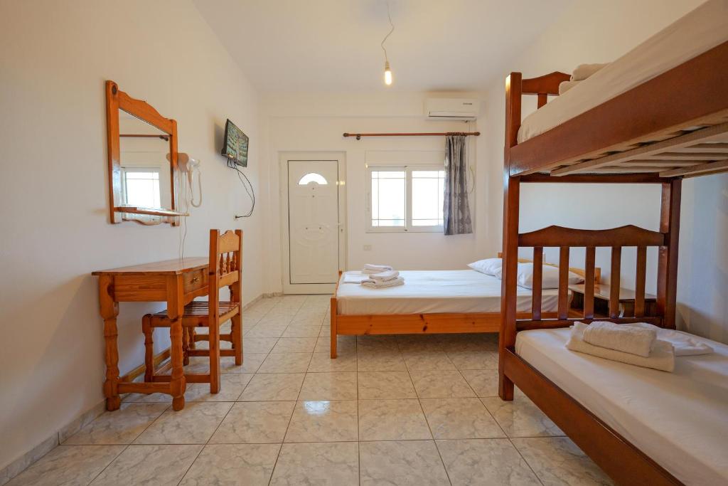Seaview Apartaments - Image 2