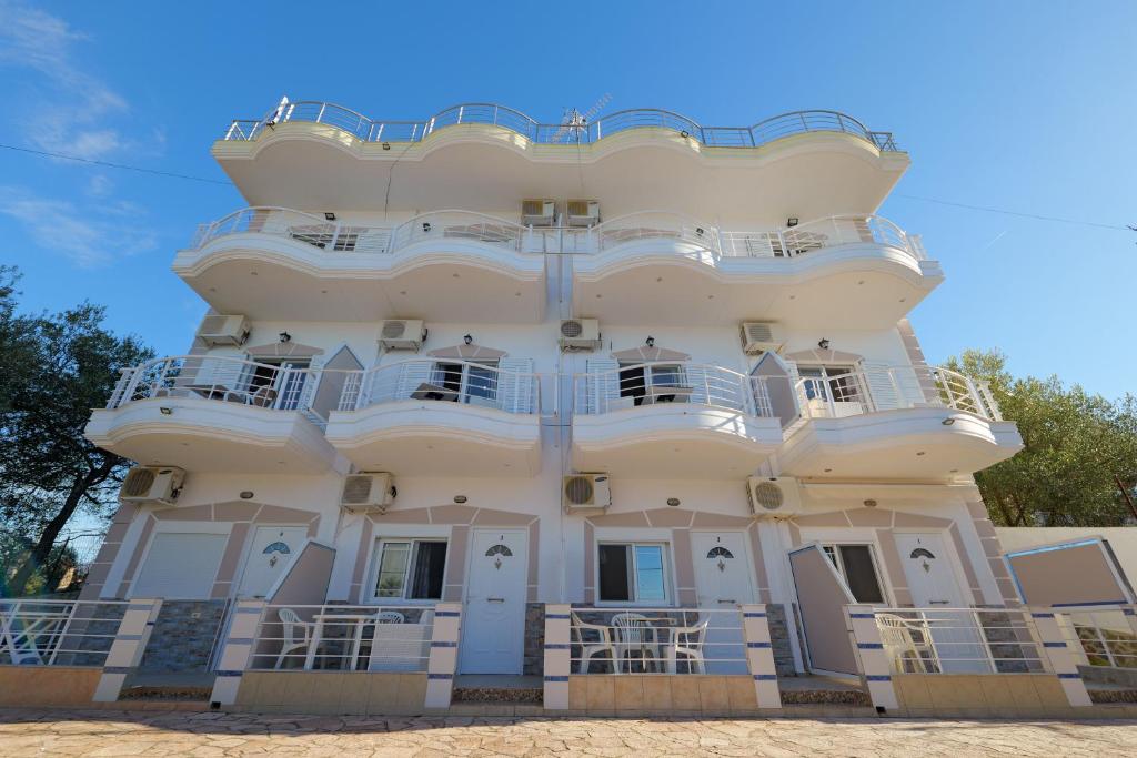 Seaview Apartaments - Image 6