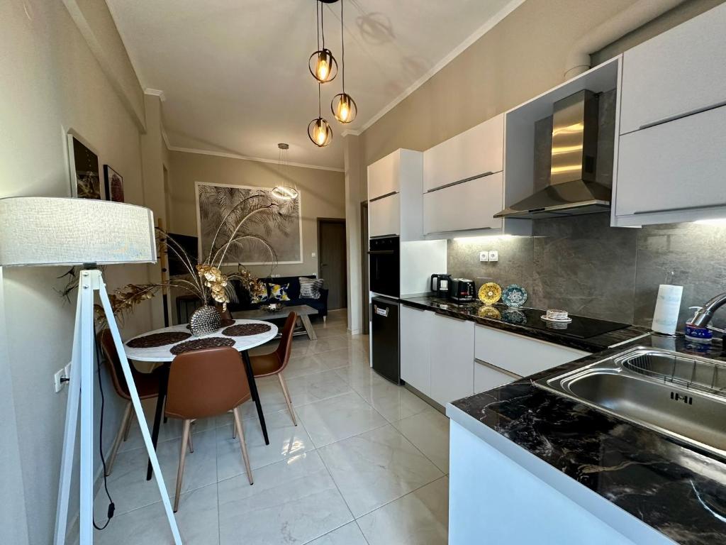 Kuchnia lub aneks kuchenny w obiekcie BO Home