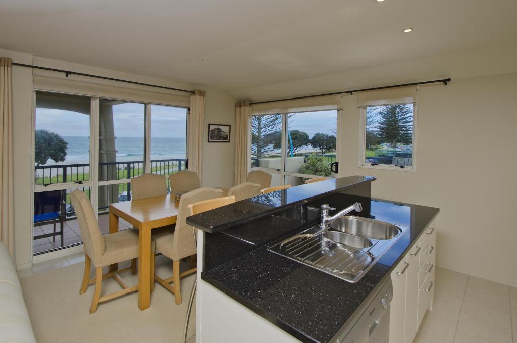 Pavilion Beachfront Apartments - Resim 18