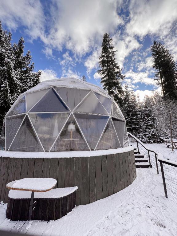 SlavskoGlamping v zimě