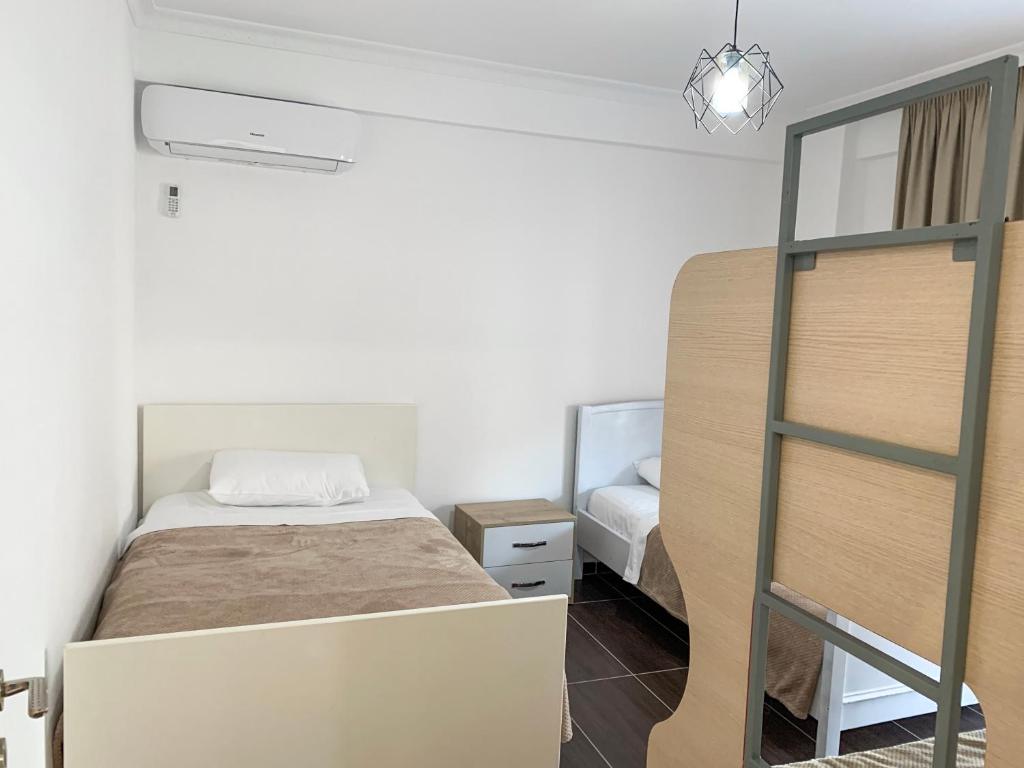 Fishta Apartment Q6 37 - Image 5
