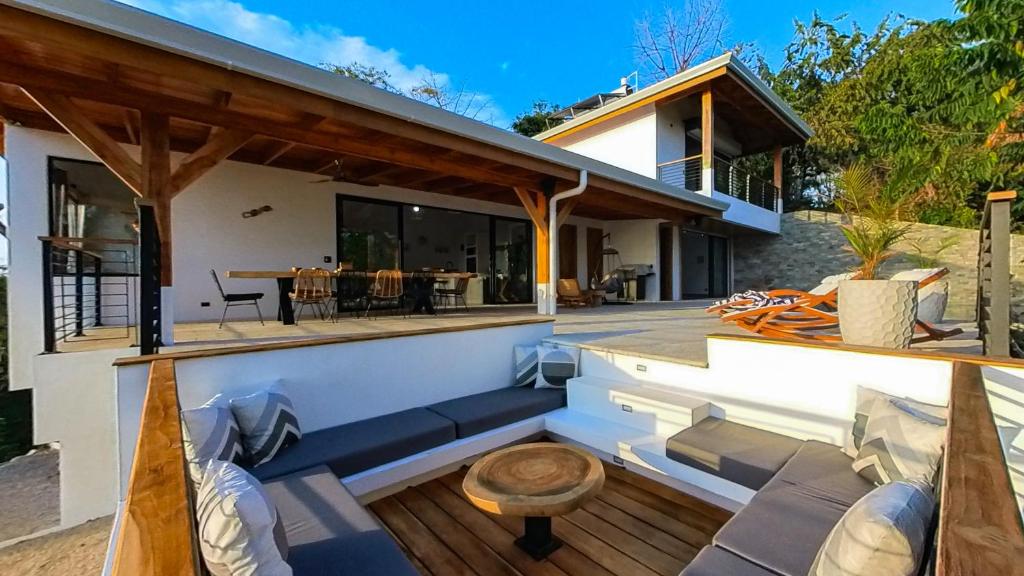 Villa LaBellaVista ocean view