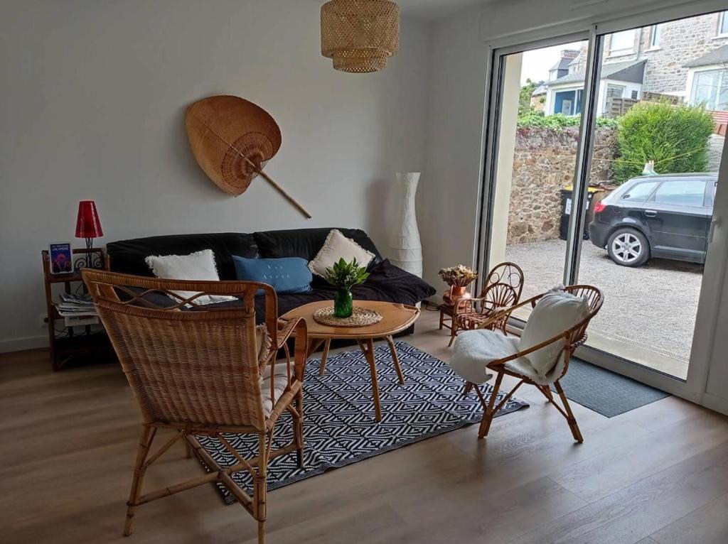 Posedenie v ubytovaní Résidence 474-pleneuf Val Andre - Charmante maison proche du centre MAE-2494