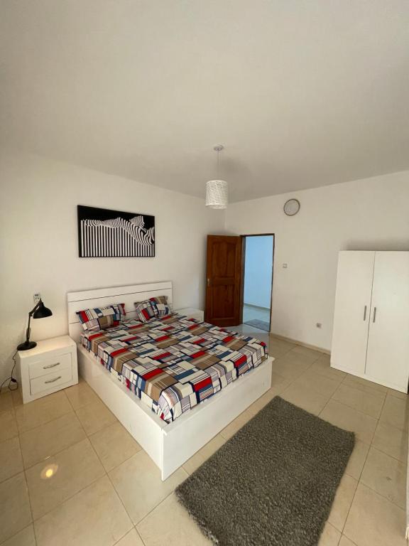 Appartement chambre salon meublé, Dakar, Senegal