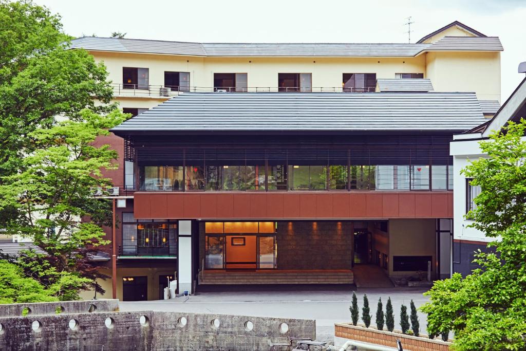 Budova, kde se ryokan nachází