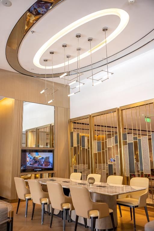 TV a/nebo společenská místnost v ubytování Nanning Marriott Hotel