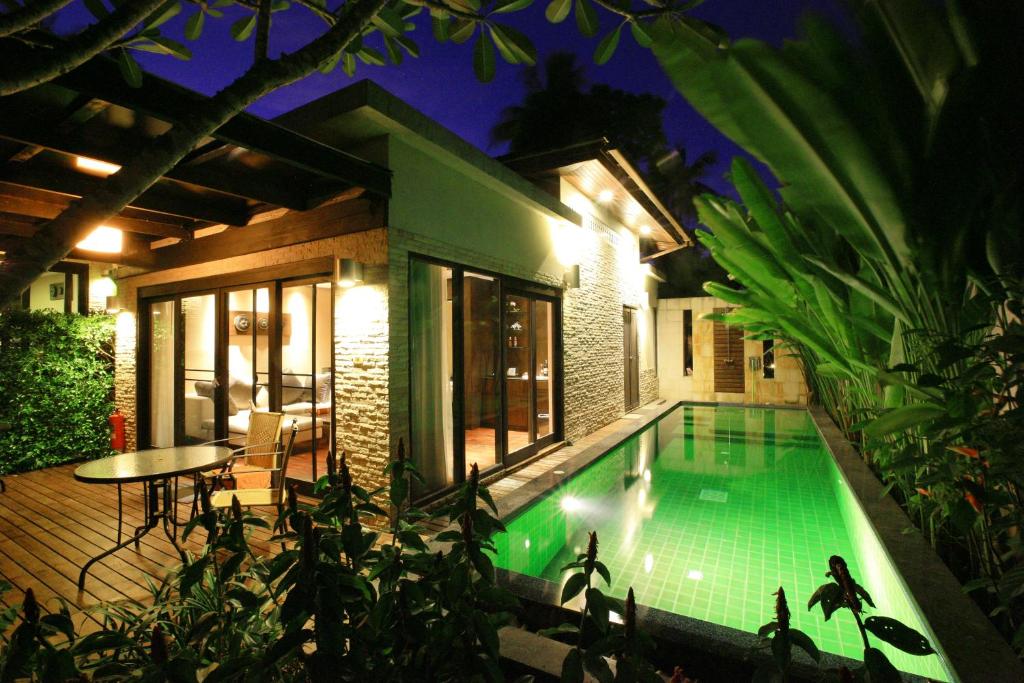 Niramaya Villa & Wellness - 1