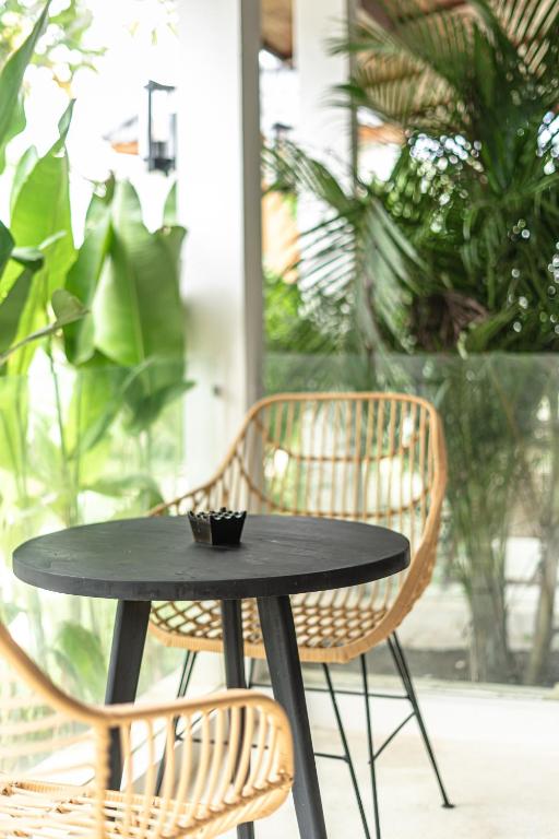 Sarang Apartments by EVDEkimi Ubud - Apartment With Terrace
