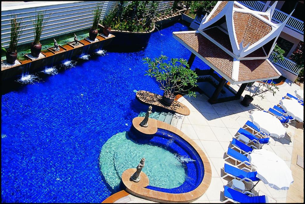 Bazén v ubytování Kata Poolside Resort SHA Extra Plus nebo v jeho okolí