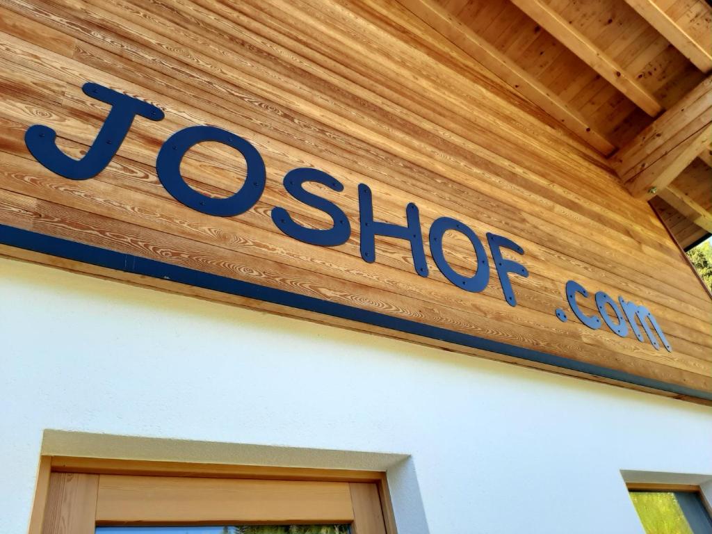 Certifikát, hodnocení, plakát nebo jiný dokument vystavený v ubytování Joshof Bergblick