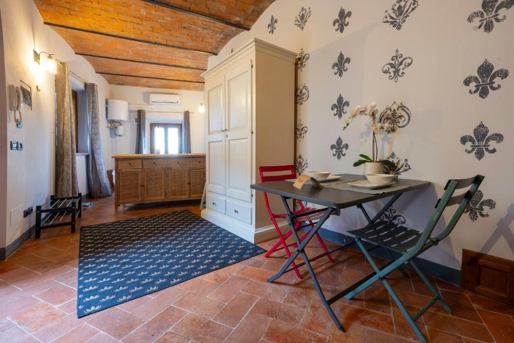 Tuscan Palace - Petit Apartment, Montepulciano (updated prices 2026)