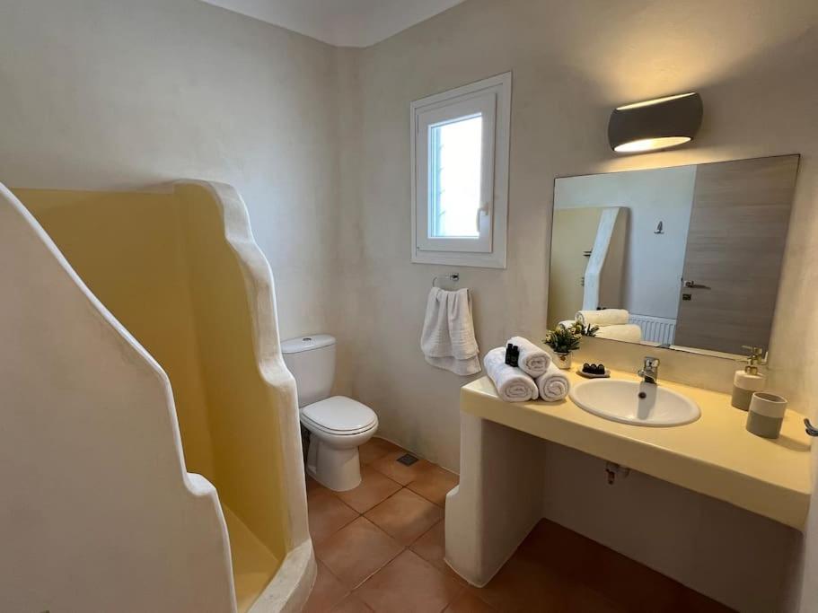 Koupelna v ubytování Krios Guesthouse