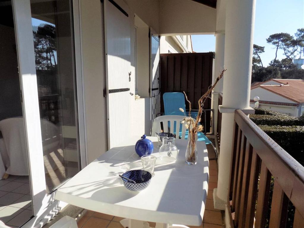 Photo de la galerie de l'établissement Saint Palais sur Mer - PLATIN - APPARTEMENT RESIDENCE MAYLIS - bien équipé, à La Palud