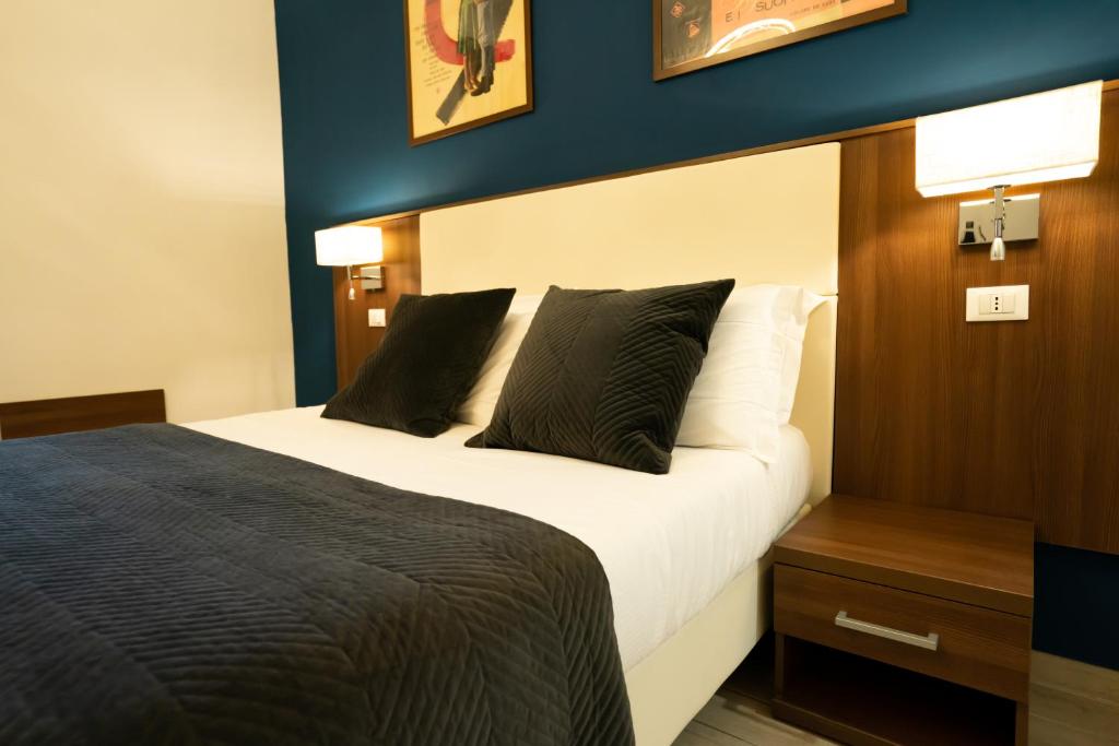 Archi di Roma Guest House - Deluxe Double Room