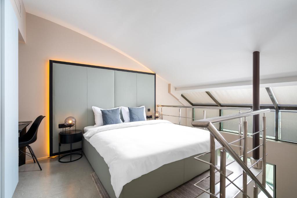 VISIONAPARTMENTS Bucharest - contactless check-in - Resim 18