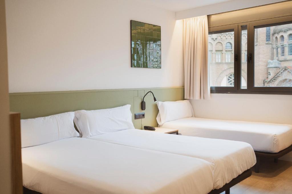 Hotel Sant Pau - Resim 11