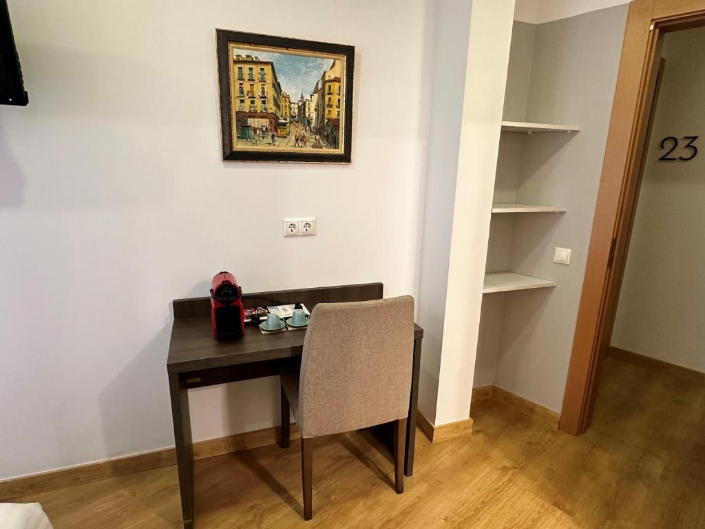 TV a/nebo společenská místnost v ubytování Antídoto Rooms Zocodover Check-in on line