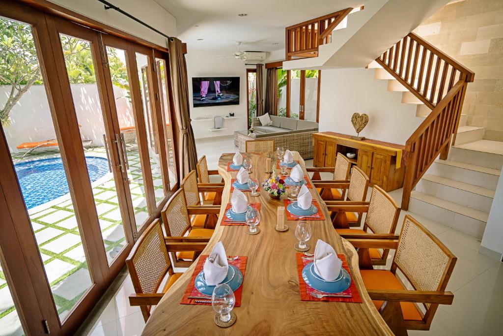 Villa Branka Sanur with Private Pool - Three-Bedroom Villa