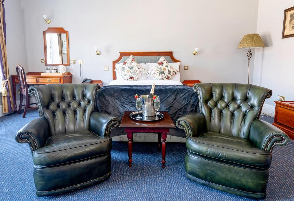 The Central Hotel - Resim 18