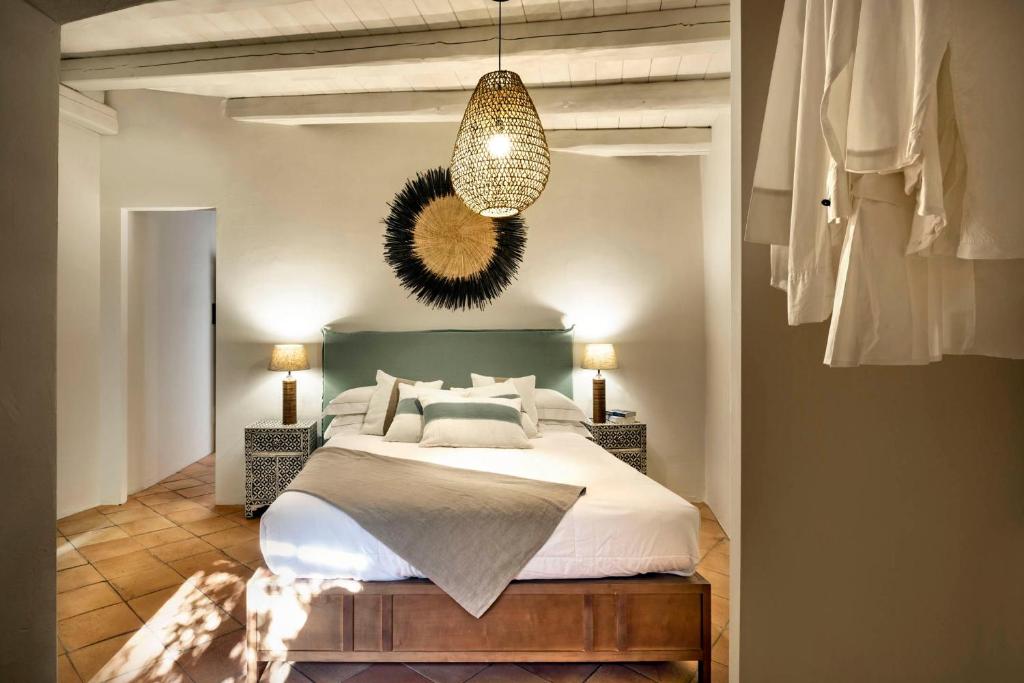 Postel nebo postele na pokoji v ubytování Boutique Hotel Solaz