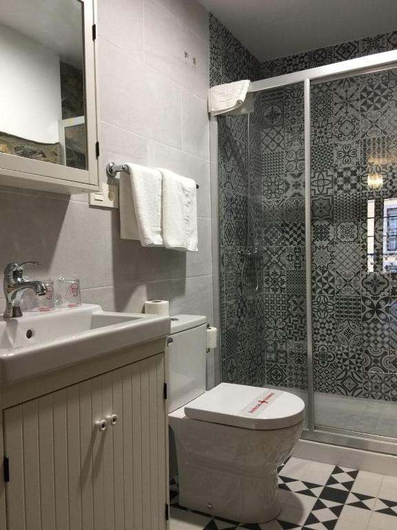 Alojamientos San Pelayo 10 - 16