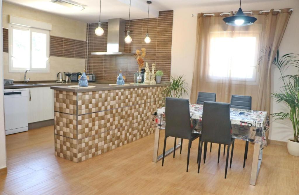Zdjęcie z galerii obiektu Chalet Bela w mieście Campano