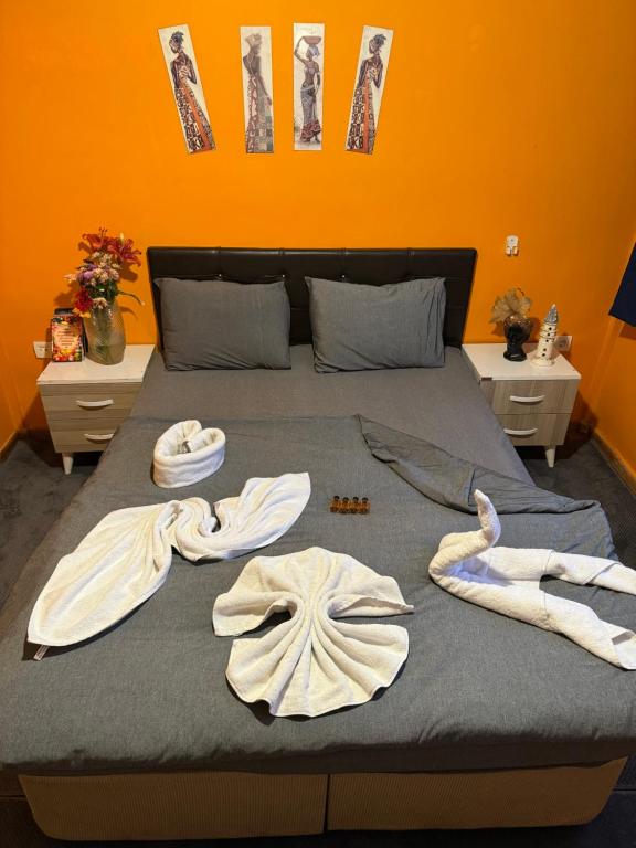 Postel nebo postele na pokoji v ubytování Taksim Pandora hotel
