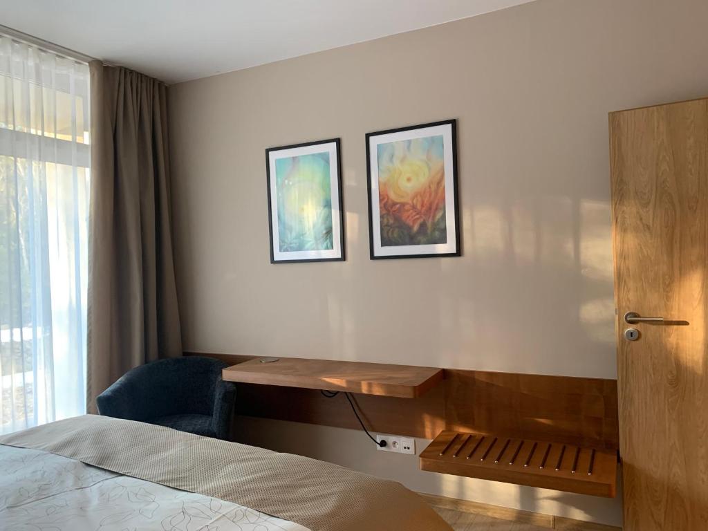 Postel nebo postele na pokoji v ubytování Comfort Apartments with parking - Tale