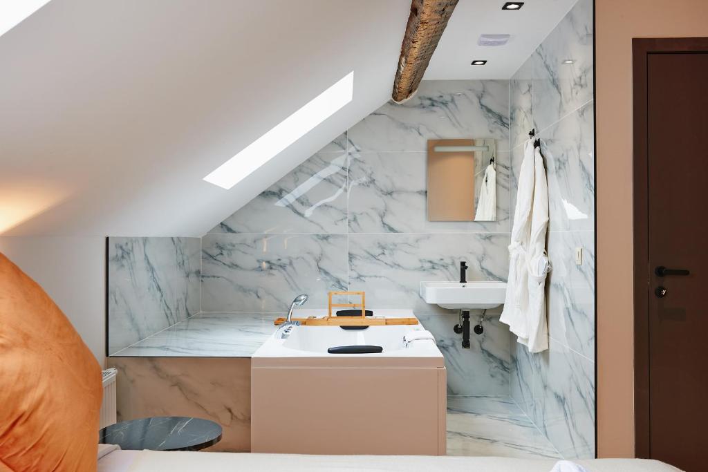 Hotel Les Ecrins - Resim 25