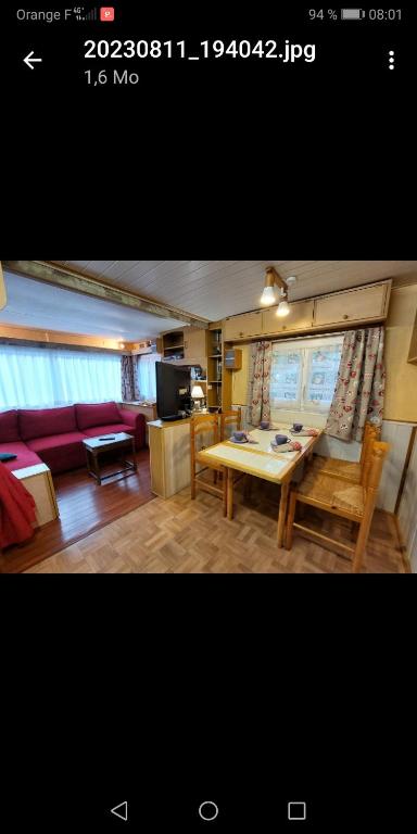 Posezení v ubytování Charmant Mobil home style chalet