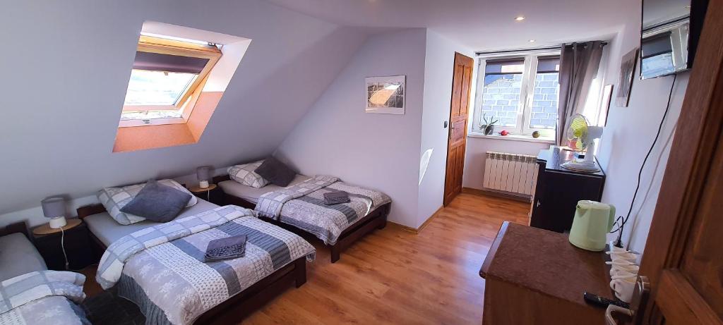 Jurajskie Manowce - Familiekamer Met Eigen Badkamer