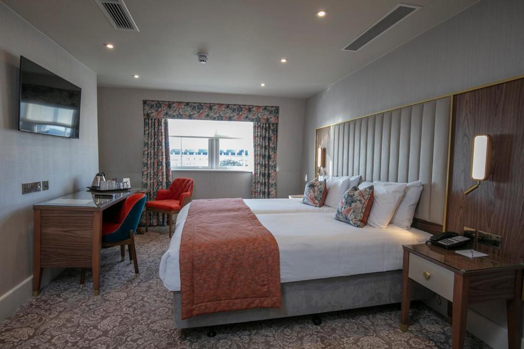 voco The Clifton Folkestone by IHG - Standard-Zweibettzimmer