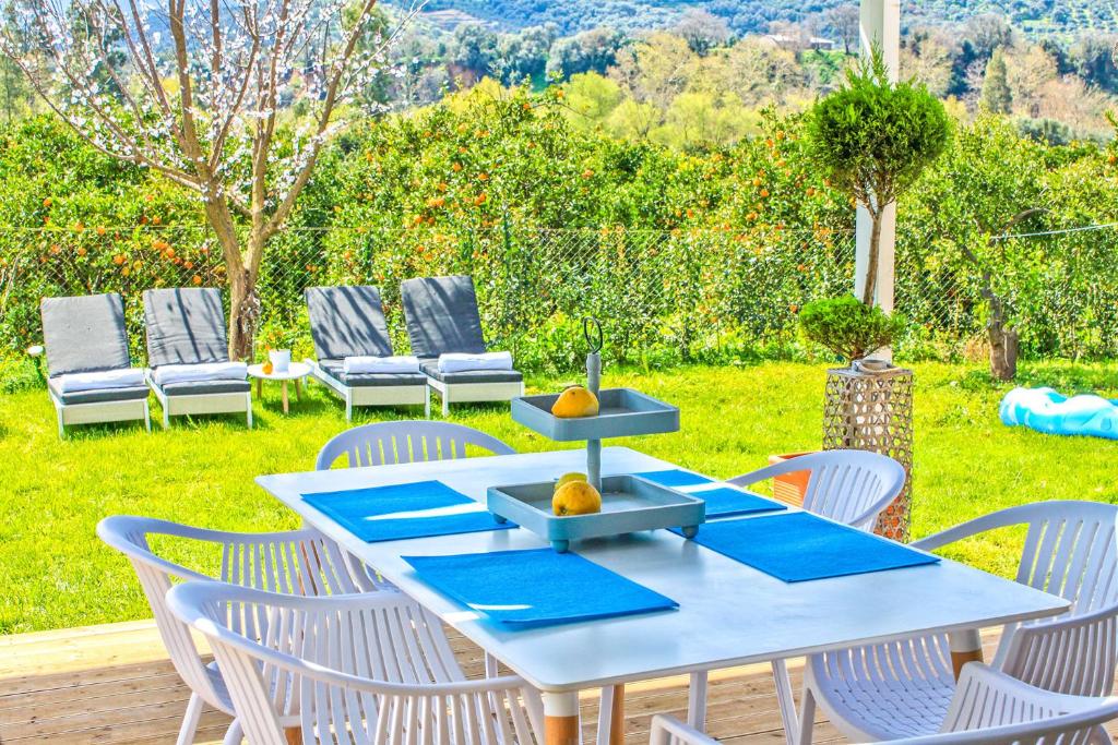 Zahrada ubytování Four Seasons Villa Chania